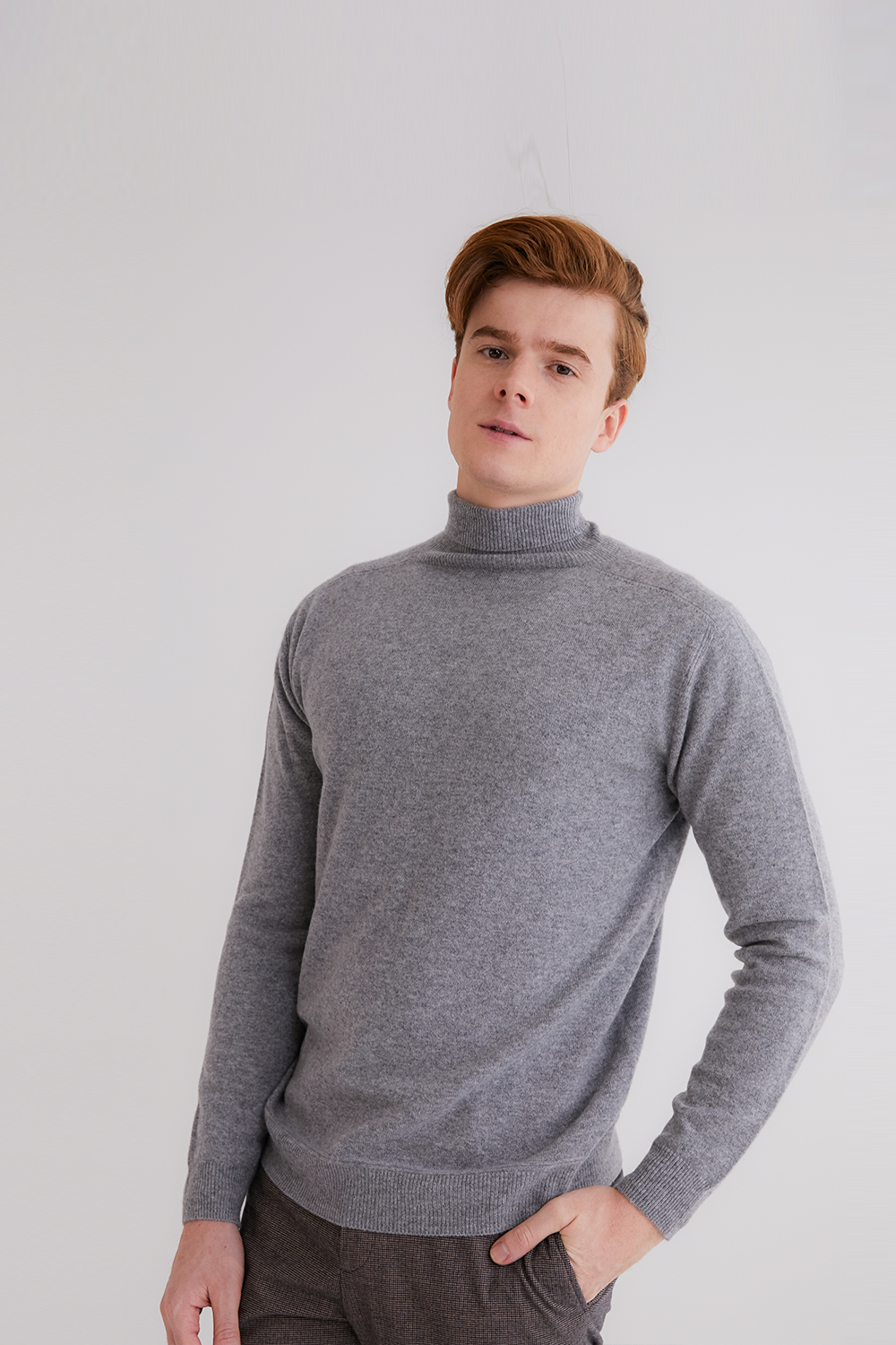 프리미엄 캐시미어 100 남성 스웨터 [Pure cashmere100 turtleneck sweater by whole-garment knitting - Light gray]