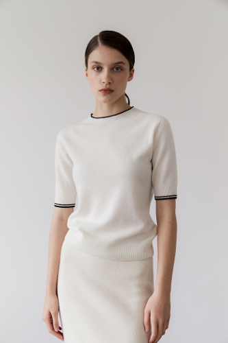 [Black label: Cariaggi] 프리미엄 퓨어 캐시미어100 반팔 라운드넥 Premium pure cashmere100 pullover - Chanel white